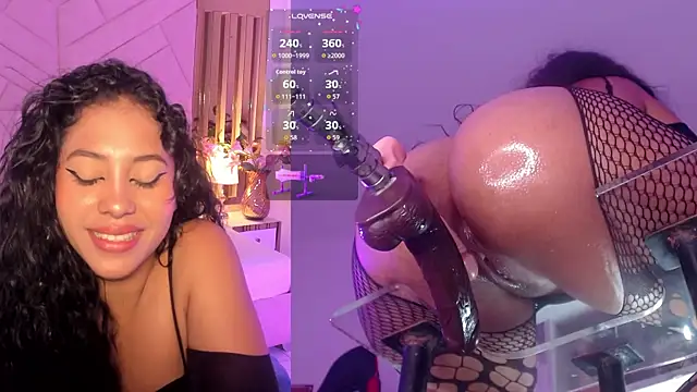 NicoleJons_ Webcam show