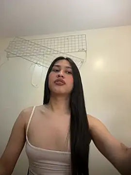 goddess_athena69 Show in webcam
