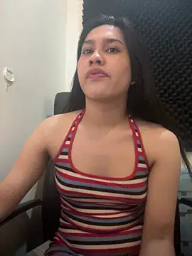 goddess_athena69 Adlı Modelin Web Kamerası Şovu