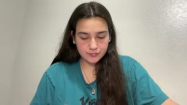Chat soba uživo modela anitayurmoniii