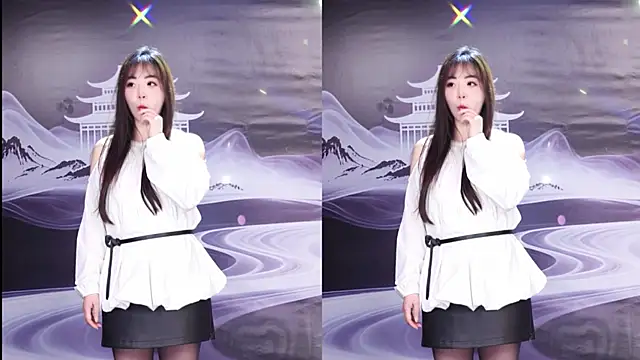 Bgirl-001 Show in webcam