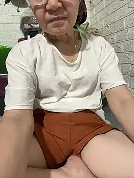 Talaxe_7 在線直播表演