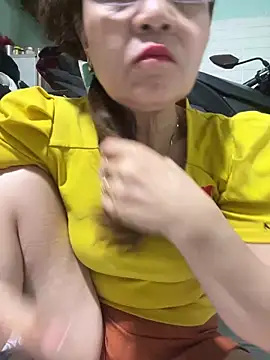 Talaxe_7 在線直播表演