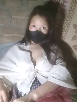 Yang-my- Cameră chat live