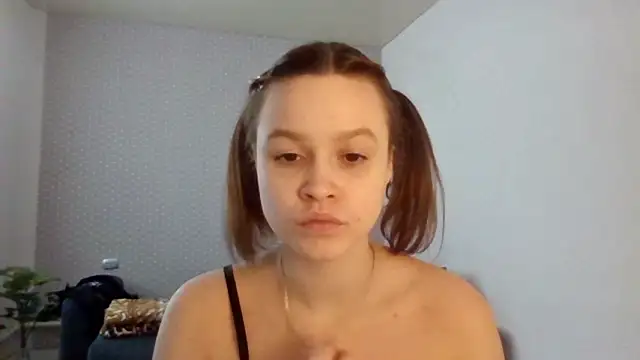 Ammymia: δωμάτιο απευθείας συνομιλίας