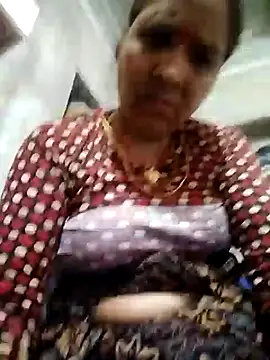 Loomaraj's Webcam Show