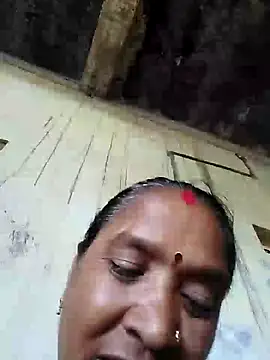 Loomaraj's Webcam Show