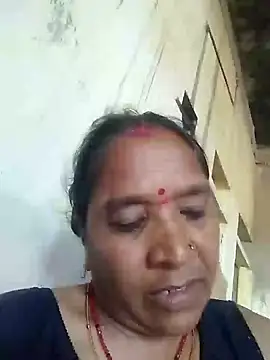 Loomaraj's Webcam Show