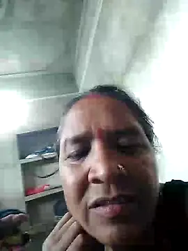 Loomaraj Webcamshow