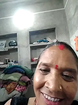 Loomaraj's Webcam Show