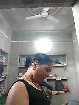 Loomaraj's Webcam Show