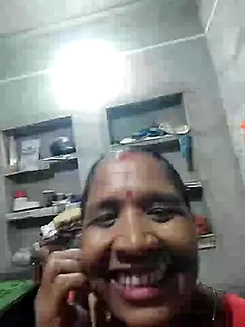 Loomaraj's Webcam Show