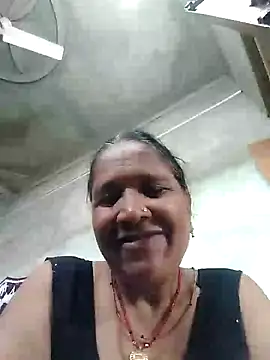 Loomaraj's Webcam Show