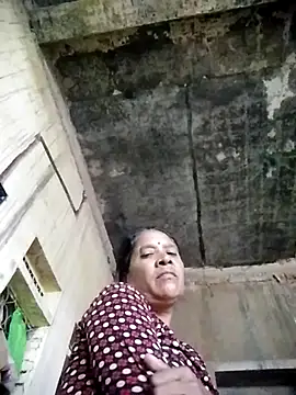 عرض كام Loomaraj