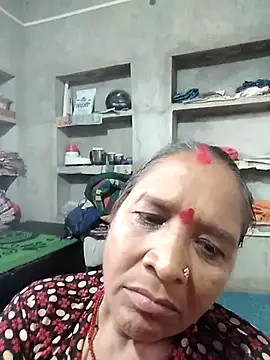 Loomaraj's Webcam Show