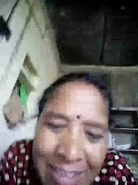 Loomaraj's Webcam Show