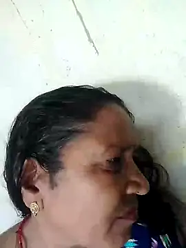 Loomaraj webcam show