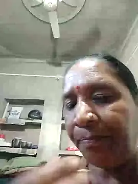 Loomaraj's Webcam Show