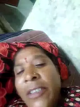 Loomaraj's Webcam Show