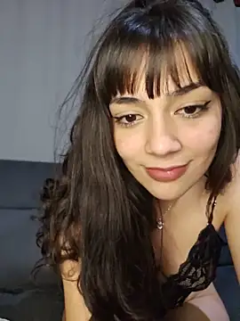 XXX chat uživo modela LeoyNicky98