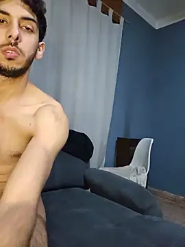 LeoyNicky98 Chat XXX live