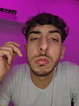 LeoyNicky98 Adlı Modelin Web Kamerası Şovu