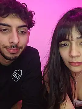 LeoyNicky98 Show in webcam