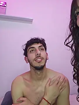 دردشة LeoyNicky98 الجنسية المباشرة