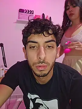 LeoyNicky98 Pertunjukan Webcam