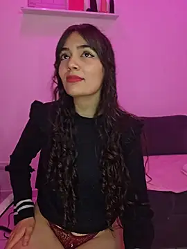 XXX chat uživo modela LeoyNicky98