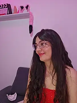 Show modela LeoyNicky98 na web-kameri