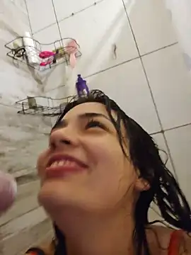 צ'אט XXX בשידור חי של LeoyNicky98