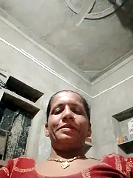 חדר צ'אט בשידור חי של Anitarakkoli