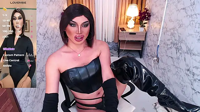 Victorias_DomWorld Webcam show