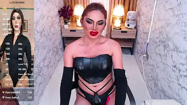 Victorias_DomWorld Webcam show