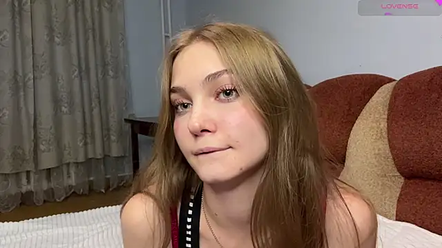 Babysmall_girl: онлайн-секс-чат