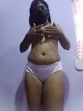 Malee_S Chat XXX in diretta