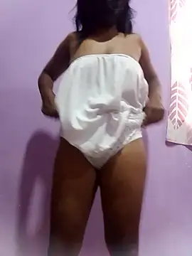 Malee_S – Naživo XXX chat