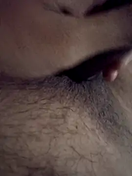 Pertunjukan Kamera Web Kannada_boy_25