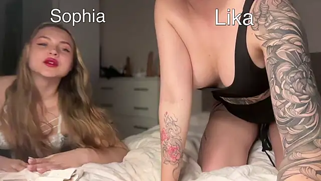 PinkNoir's Webcam Show