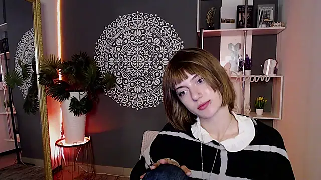 EchoScribe Adlı Modelin Canlı XXX Sohbeti