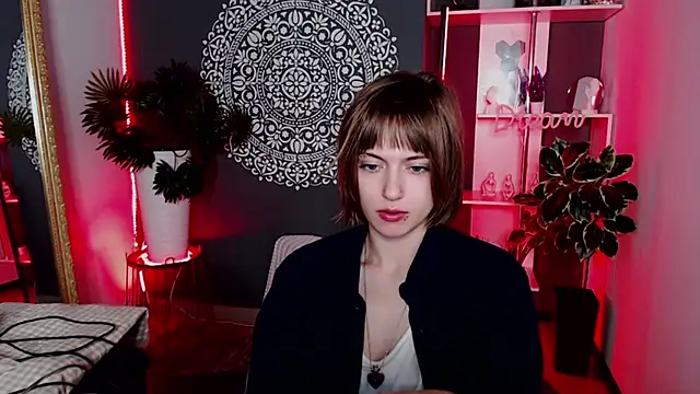 EchoScribe Adlı Modelin Canlı XXX Sohbeti