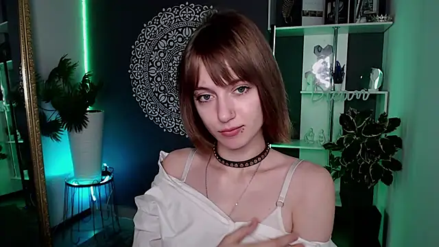 XXX chat uživo modela EchoScribe