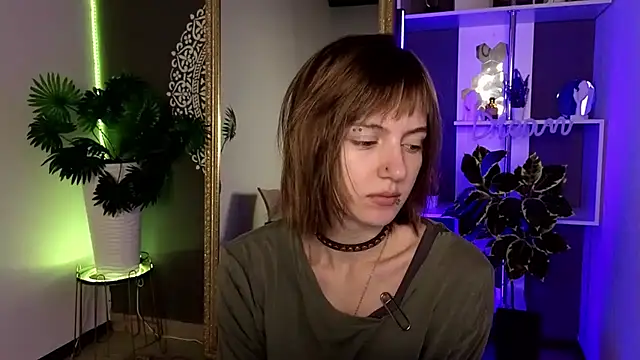 EchoScribe Adlı Modelin Canlı XXX Sohbeti