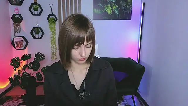 EchoScribe Adlı Modelin Canlı XXX Sohbeti