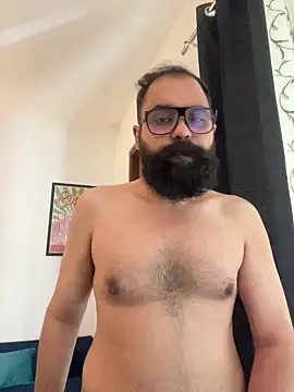 ThatBeardDude Show in webcam