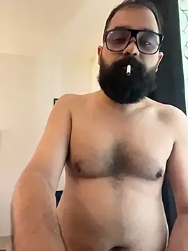 ThatBeardDude Show in webcam