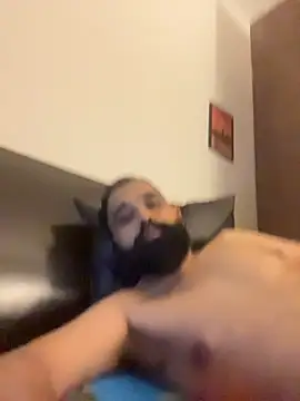 โชว์เว็บแคมของ ThatBeardDude