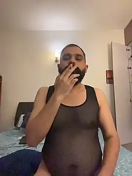 ThatBeardDude: διαδικτυακό σόου στην κάμερα