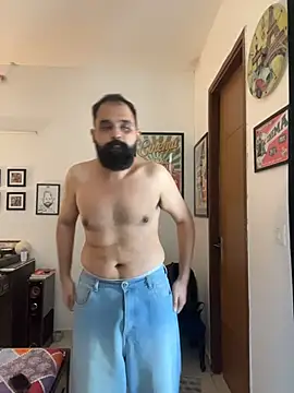 Pokazy przed kamerką – ThatBeardDude